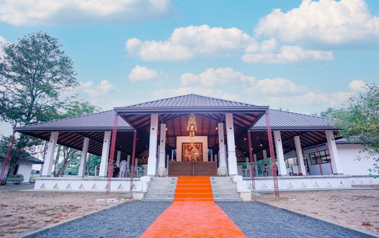 Miracle Resorts & Villas Polonnaruwa Exteriér fotografie